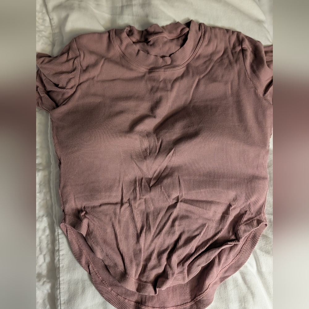 Women's Ribbed Mauve Top